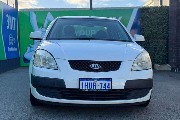 2005 Kia Rio  JB