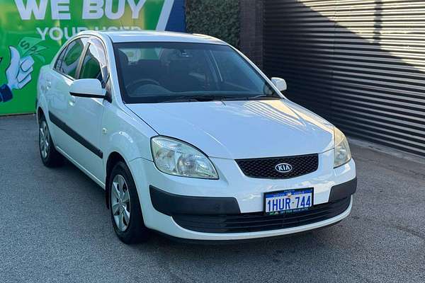 2005 Kia Rio  JB
