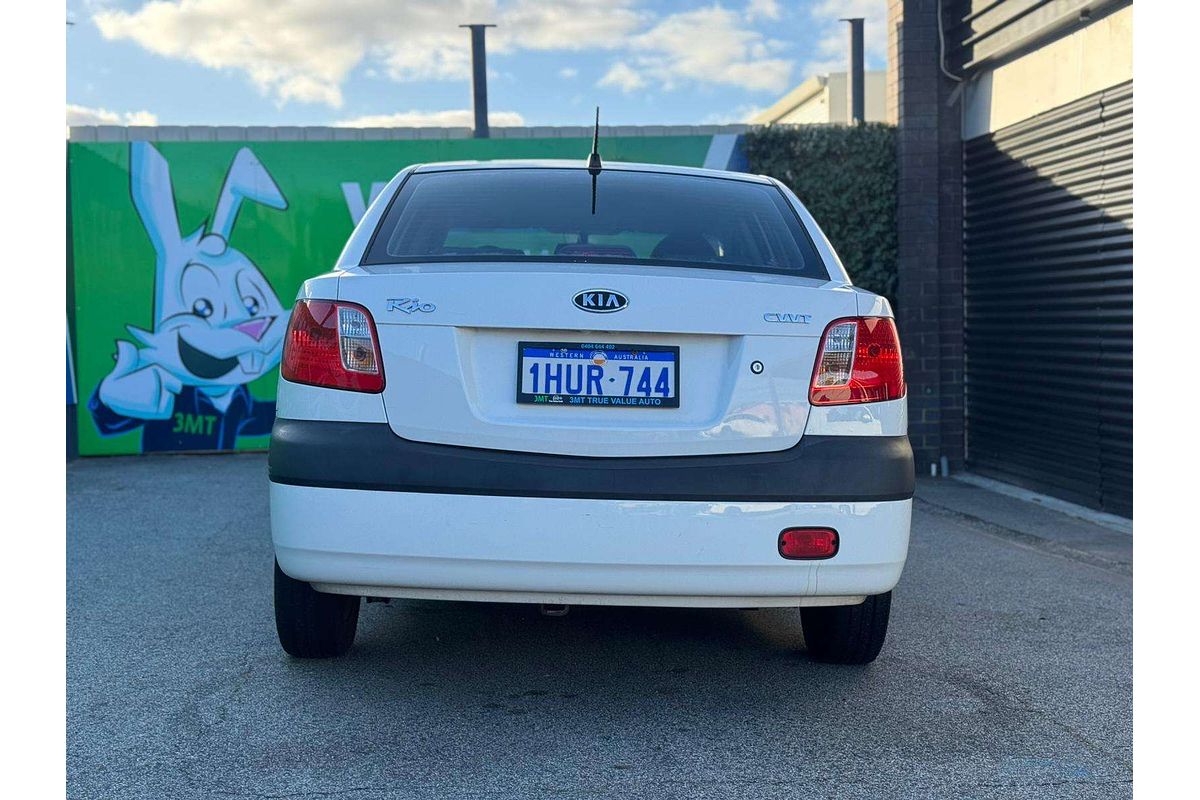 2005 Kia Rio  JB