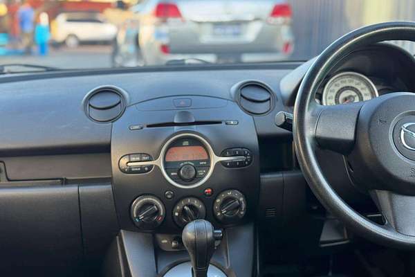 2010 Mazda 2 Neo DE Series 1