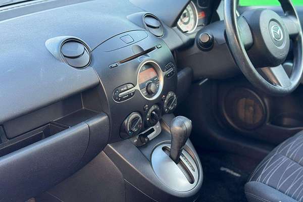 2010 Mazda 2 Neo DE Series 1