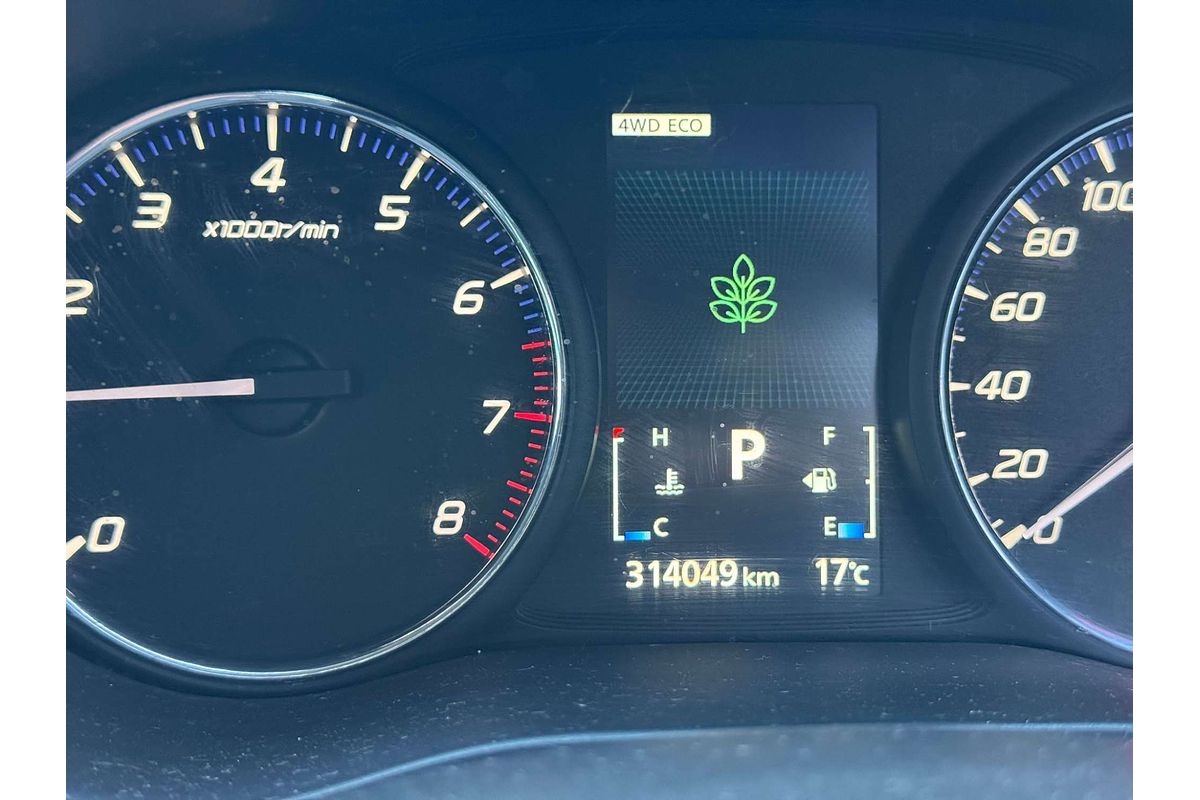 2013 Mitsubishi Outlander Aspire ZJ