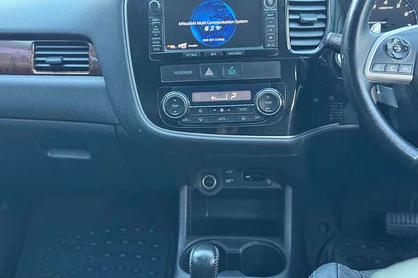 2013 Mitsubishi Outlander Aspire ZJ