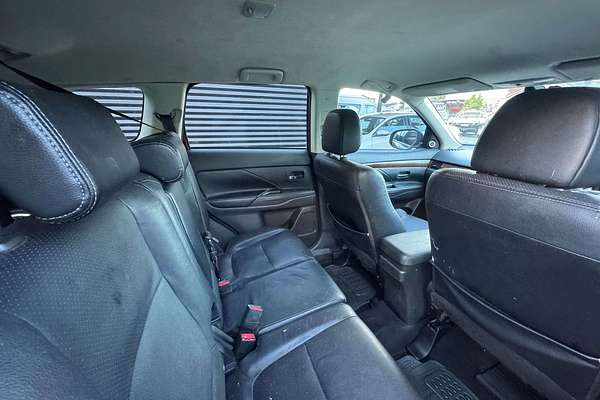 2013 Mitsubishi Outlander Aspire ZJ