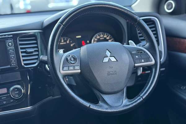 2013 Mitsubishi Outlander Aspire ZJ