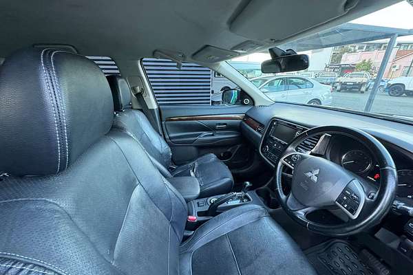 2013 Mitsubishi Outlander Aspire ZJ
