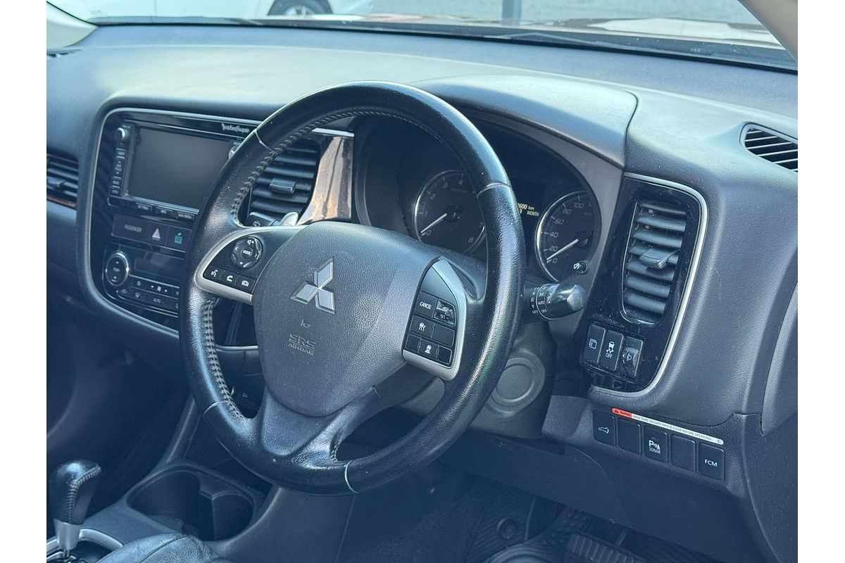 2013 Mitsubishi Outlander Aspire ZJ