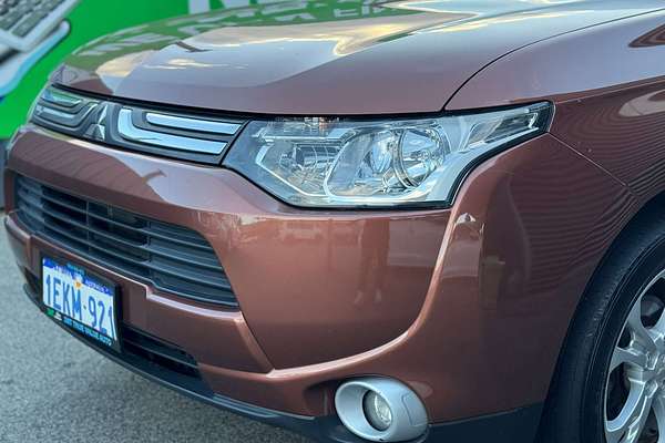 2013 Mitsubishi Outlander Aspire ZJ