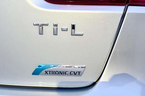 2013 Nissan Dualis Ti-L J10 Series 3