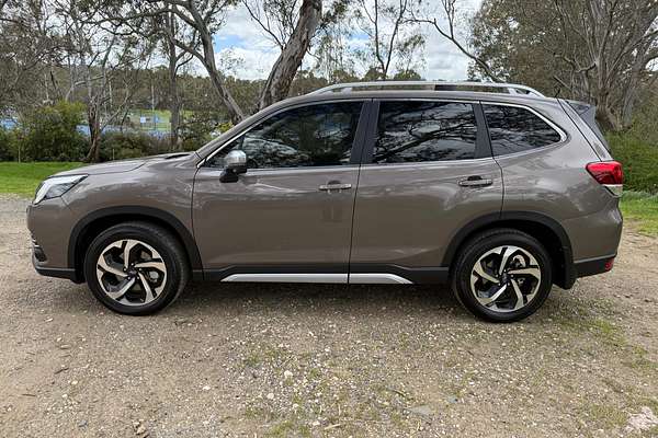 2024 Subaru Forester 2.5i-S S5