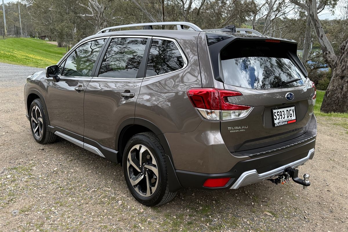 2024 Subaru Forester 2.5i-S S5