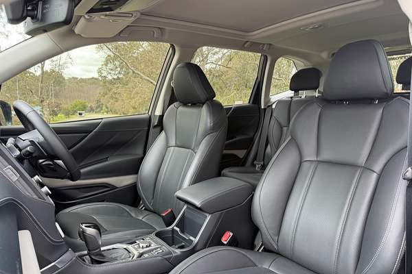 2024 Subaru Forester 2.5i-S S5