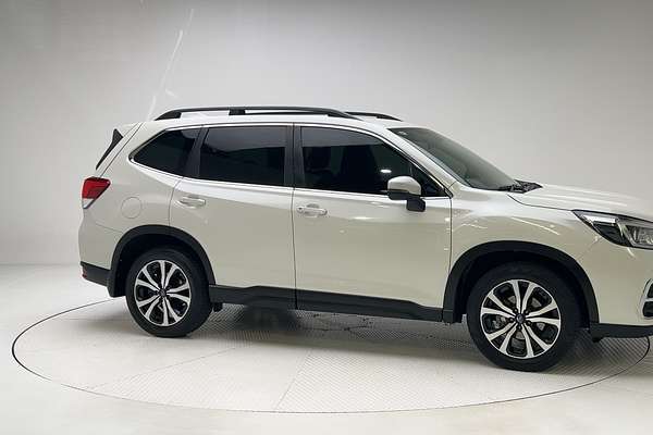 2020 Subaru Forester 2.5i Premium S5