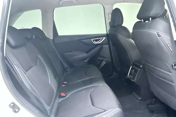 2020 Subaru Forester 2.5i Premium S5