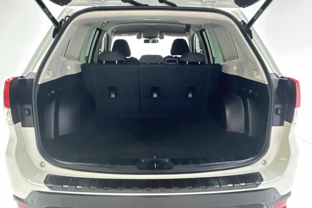 2020 Subaru Forester 2.5i Premium S5