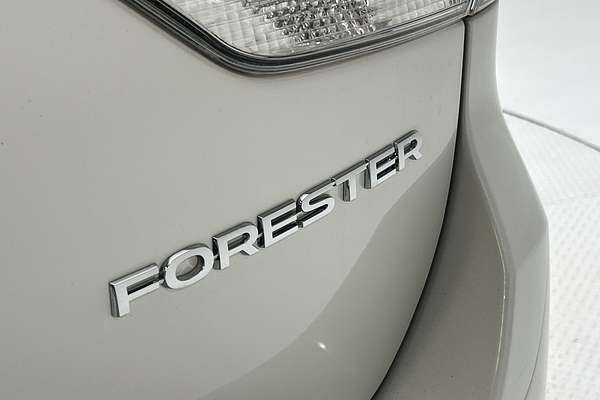 2020 Subaru Forester 2.5i Premium S5