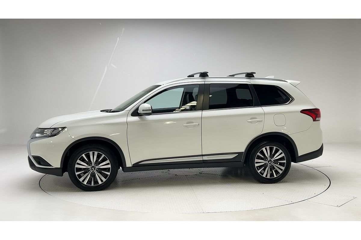 2020 Mitsubishi Outlander LS ZL