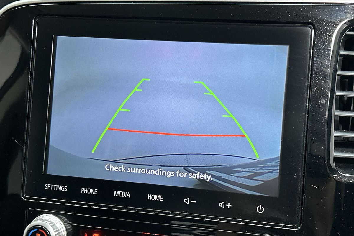 2020 Mitsubishi Outlander LS ZL