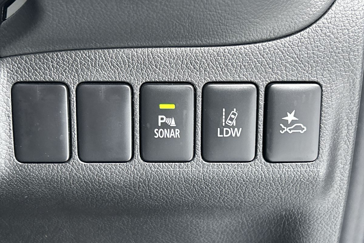 2020 Mitsubishi Outlander LS ZL