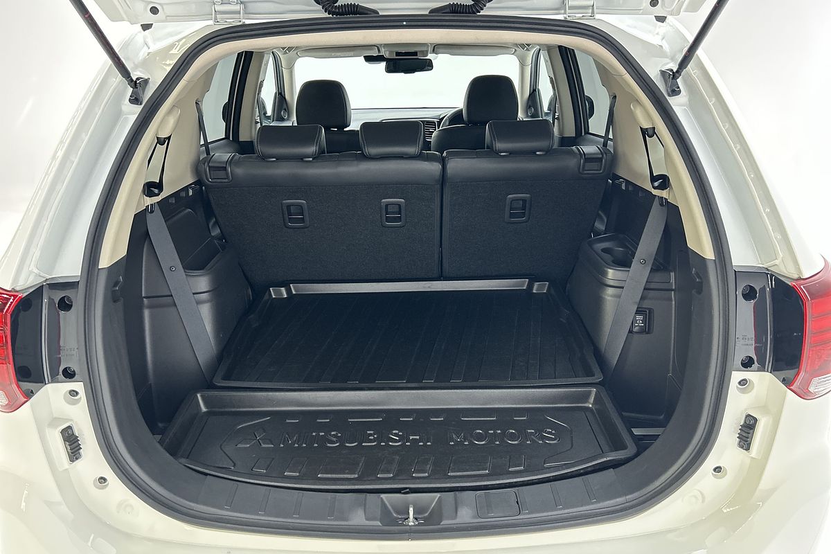 2020 Mitsubishi Outlander LS ZL