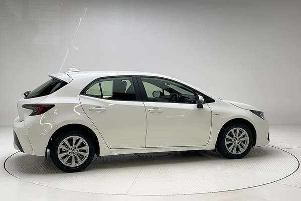 2024 Toyota Corolla Ascent Sport Hybrid ZWE219R