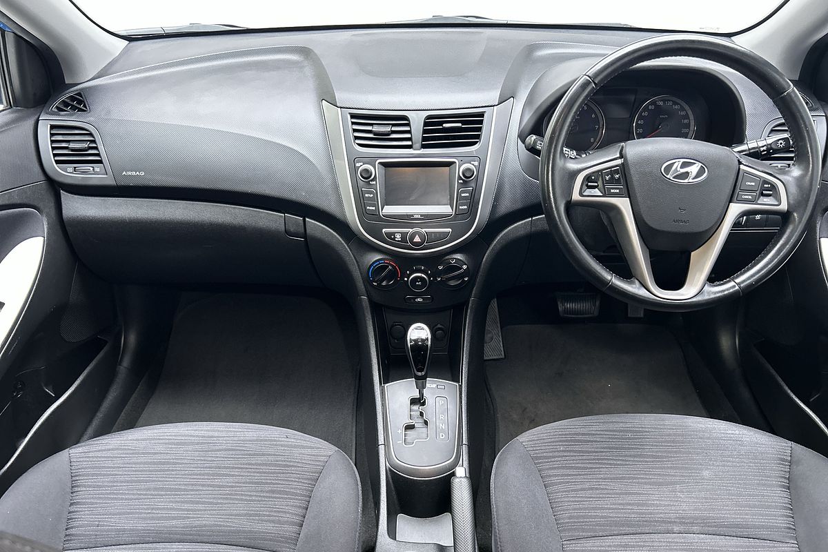 2017 Hyundai Accent Sport RB6