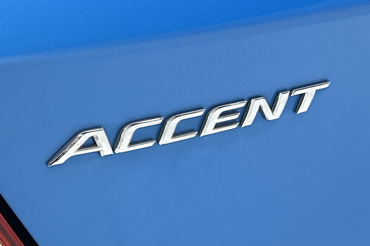 2017 Hyundai Accent Sport RB6