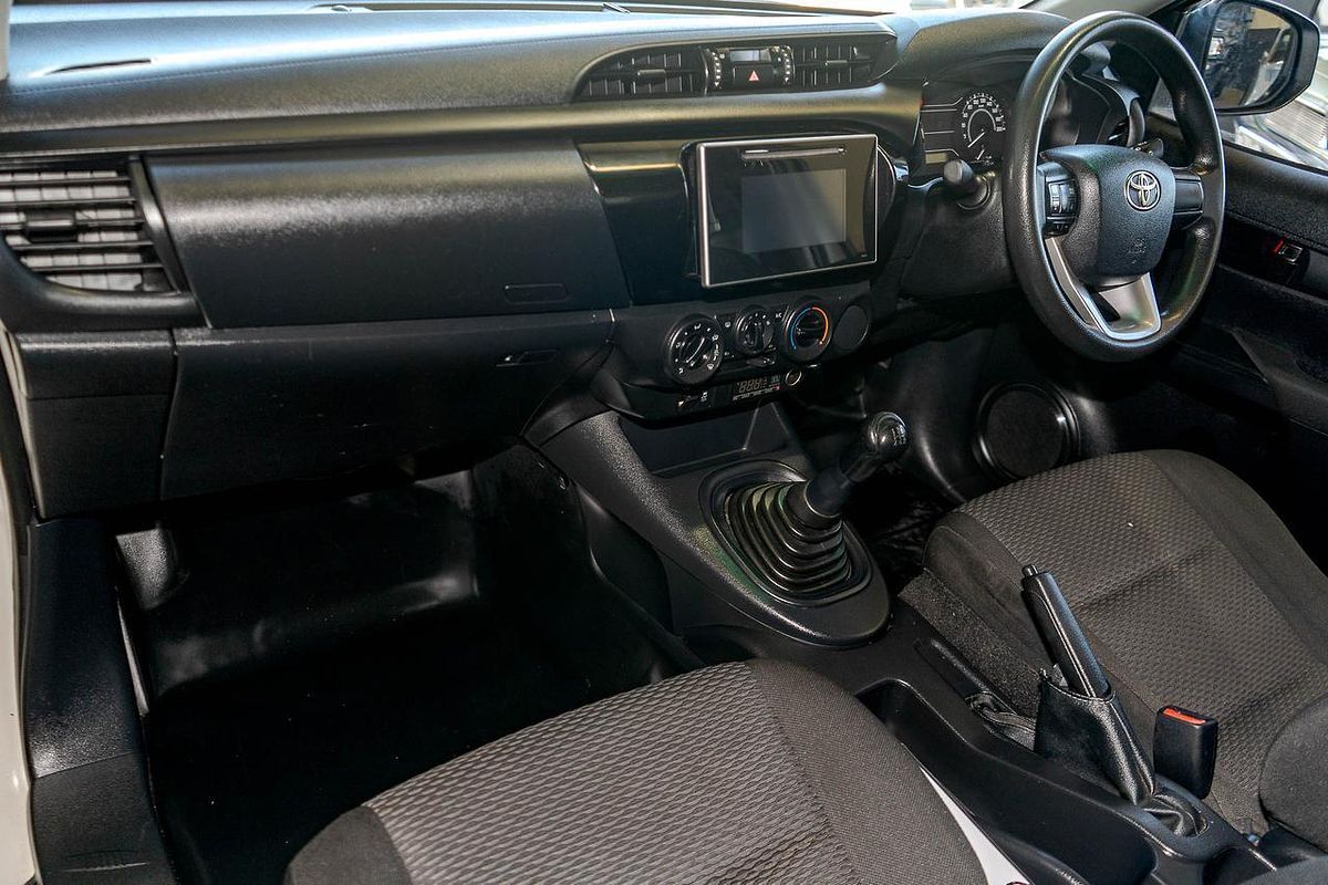 2017 Toyota Hilux Workmate GUN122R Rear Wheel Drive