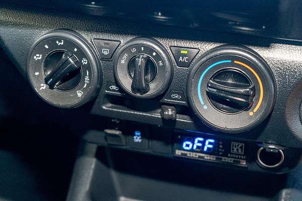 2017 Toyota Hilux Workmate GUN122R Rear Wheel Drive