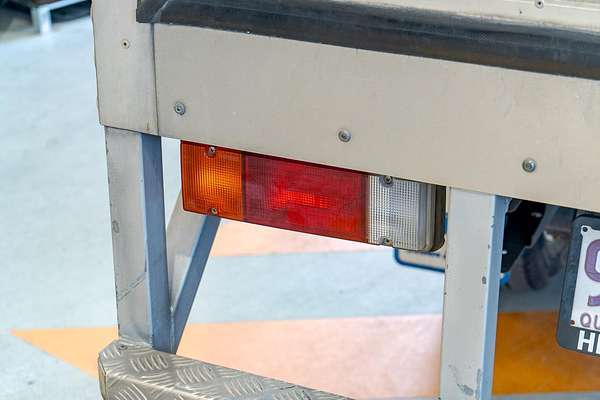 2017 Toyota Hilux Workmate GUN122R Rear Wheel Drive