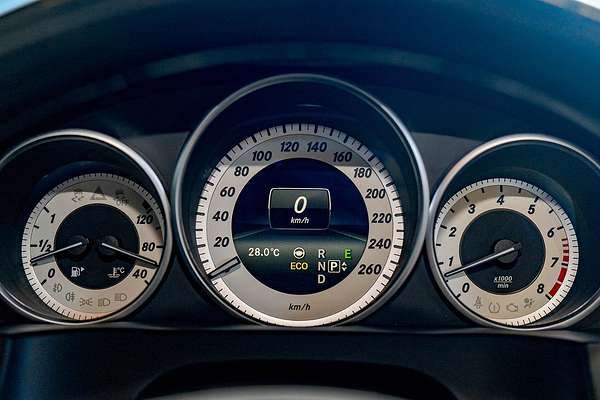 2014 Mercedes-Benz E-Class E400 A207