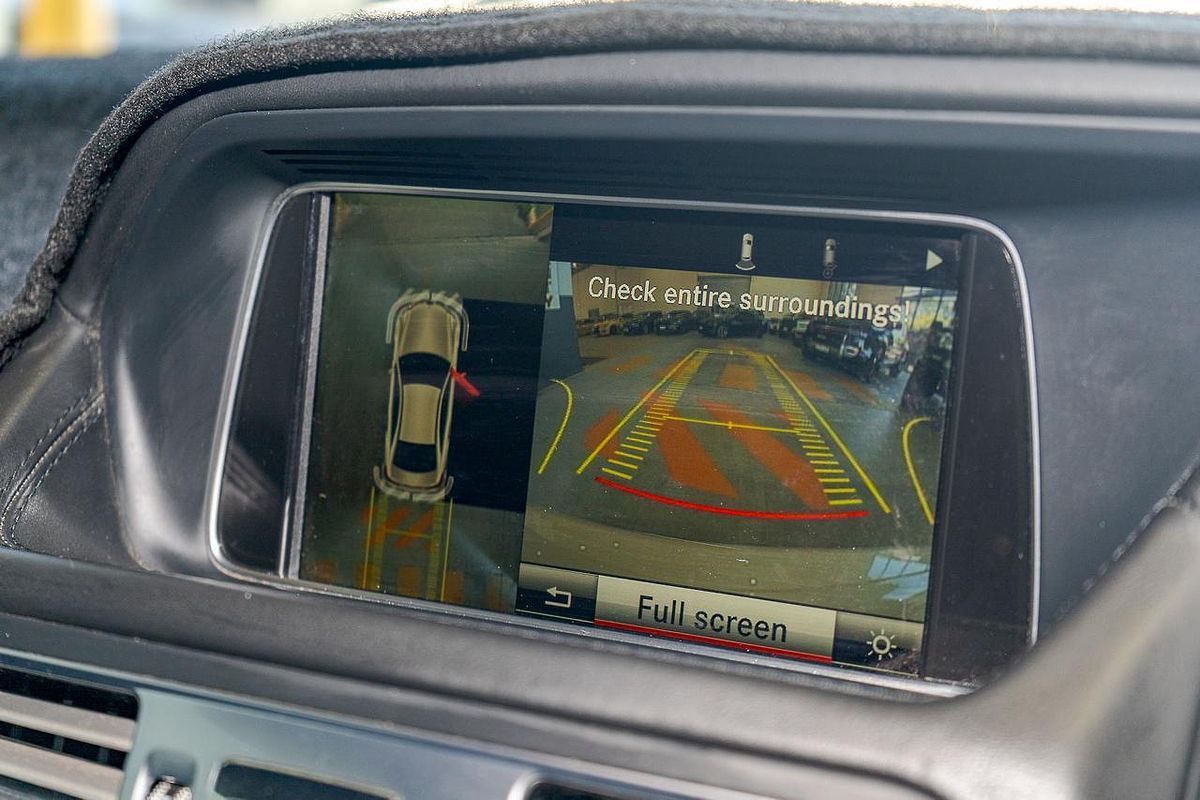 2014 Mercedes-Benz E-Class E400 A207