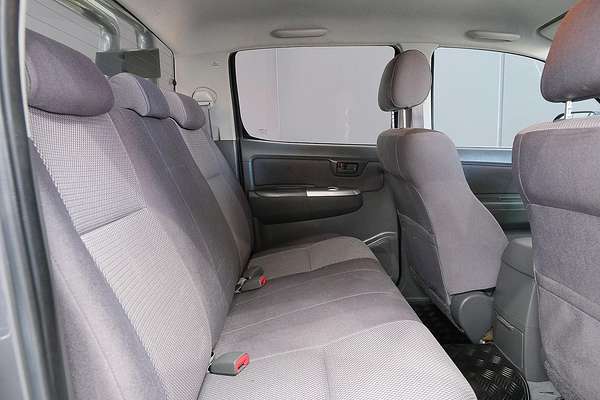 2013 Toyota Hilux SR5 KUN26R 4X4
