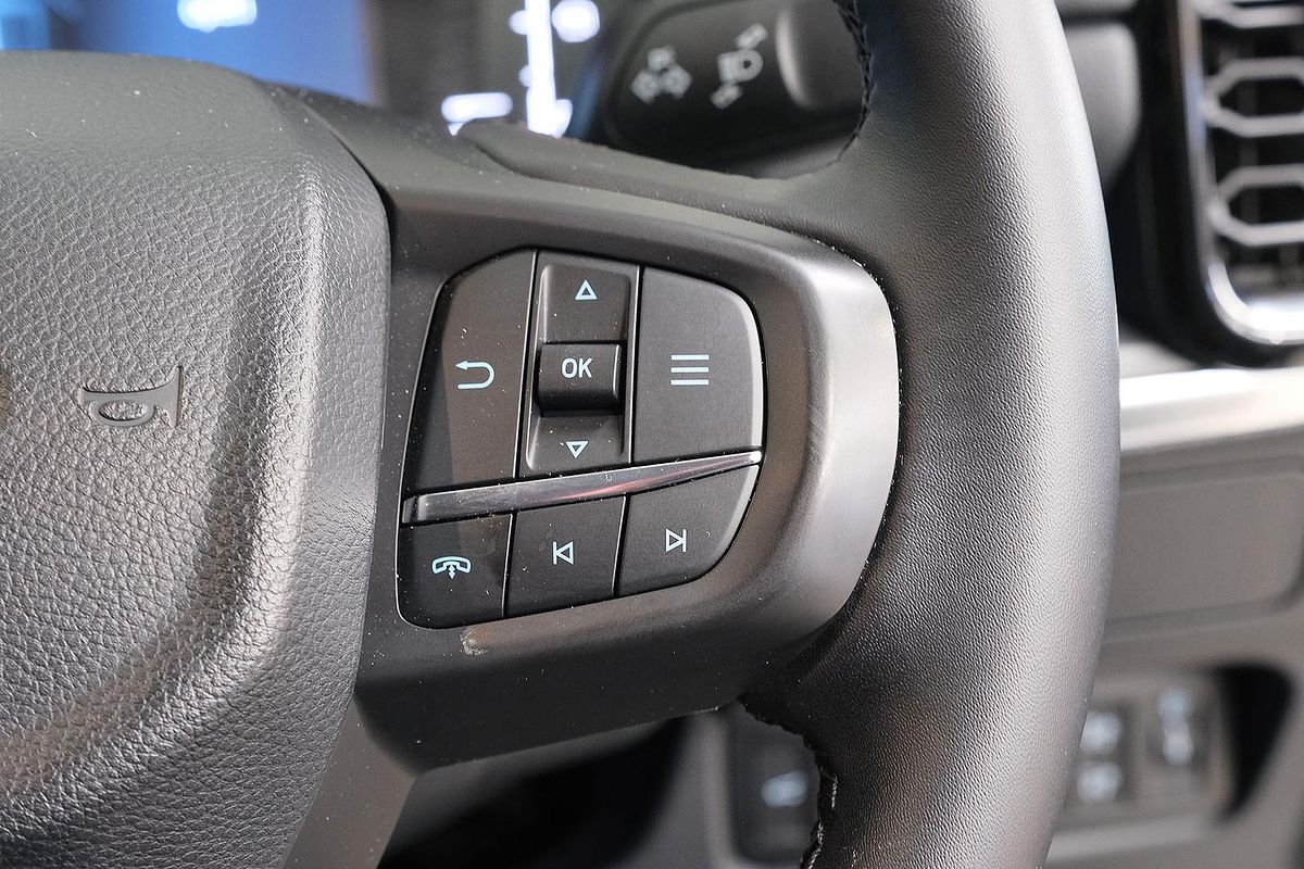 2025 Ford Everest Trend 2.0L