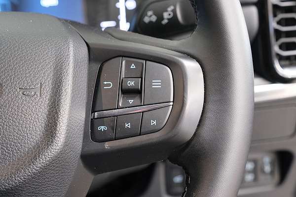 2025 Ford Everest Trend 2.0L