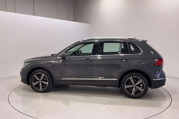 2022 Volkswagen Tiguan 110TSI Life 5N