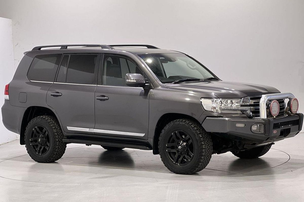 2018 Toyota Landcruiser Sahara VDJ200R