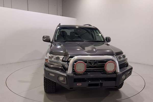 2018 Toyota Landcruiser Sahara VDJ200R