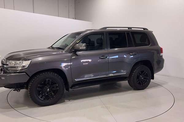 2018 Toyota Landcruiser Sahara VDJ200R