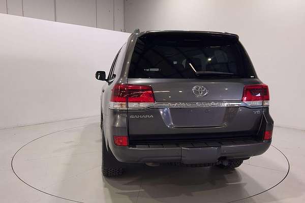 2018 Toyota Landcruiser Sahara VDJ200R