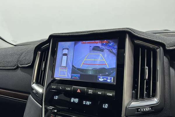 2018 Toyota Landcruiser Sahara VDJ200R