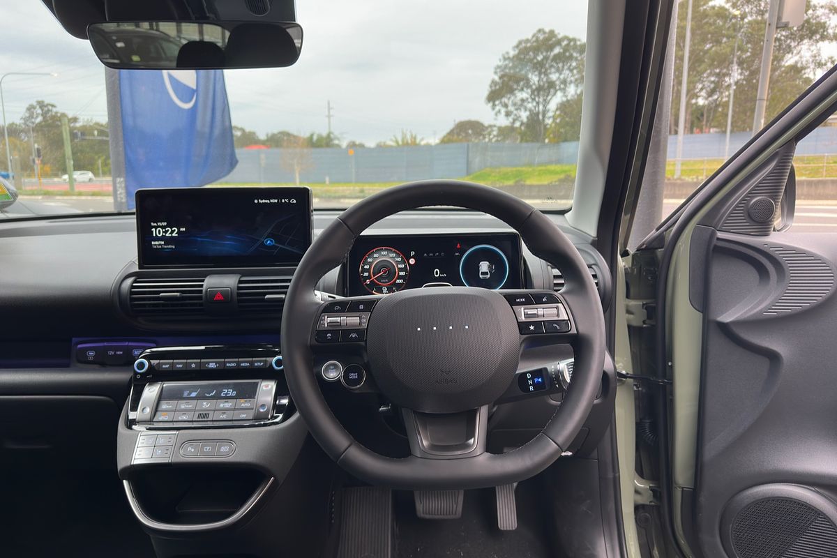 2025 Hyundai INSTER Cross AX.V1