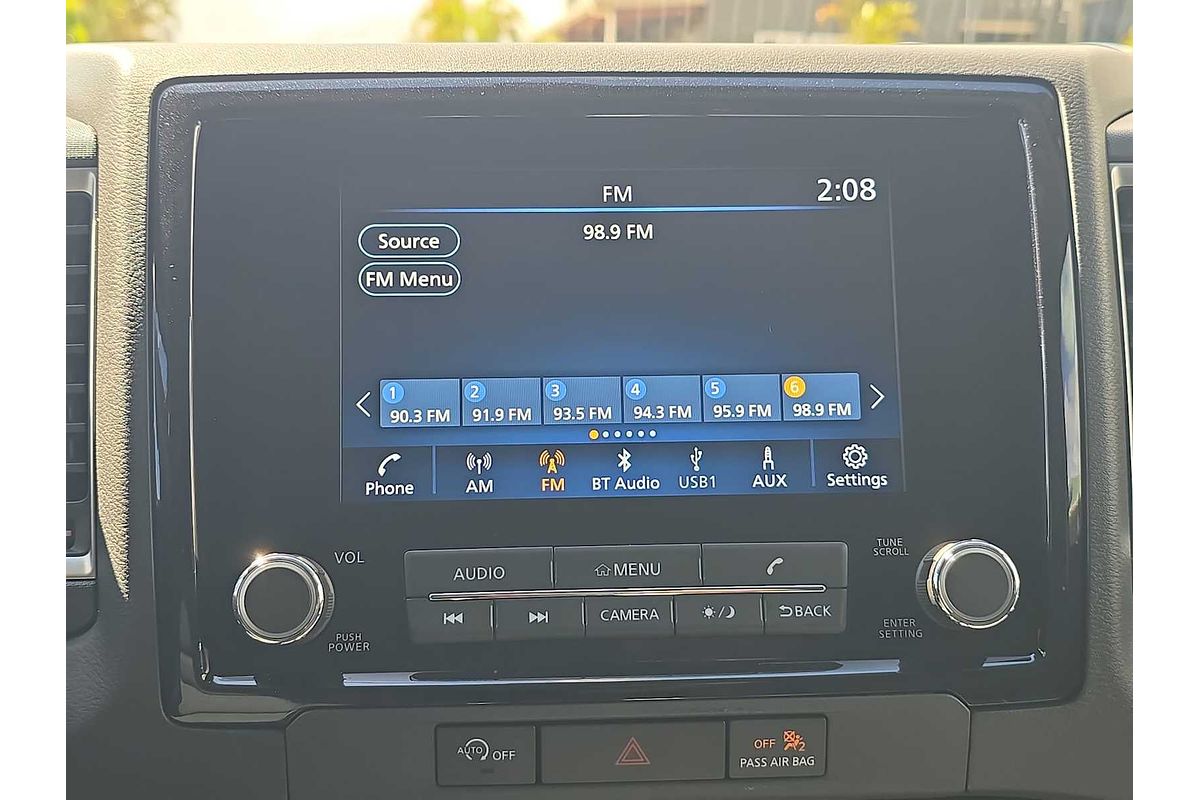 2023 Nissan Frontier SV