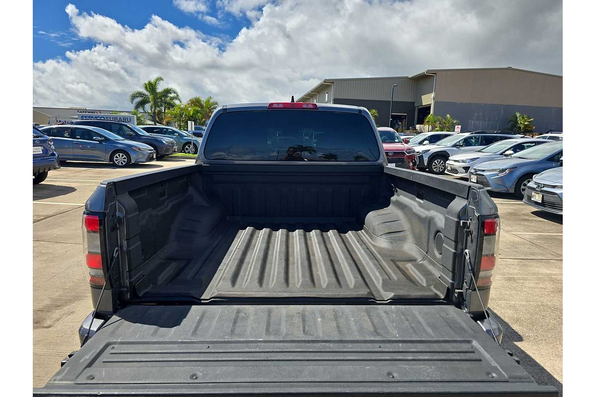 2023 Nissan Frontier SV