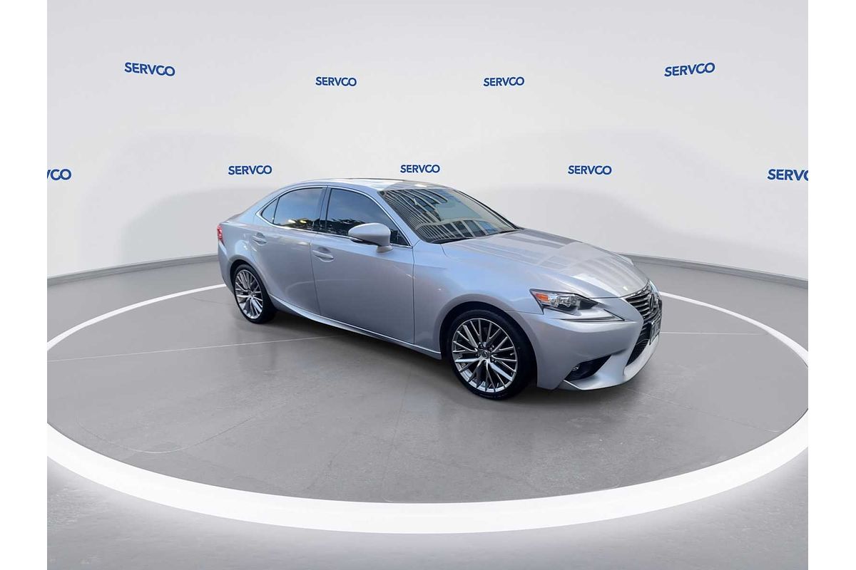 2016 Lexus IS