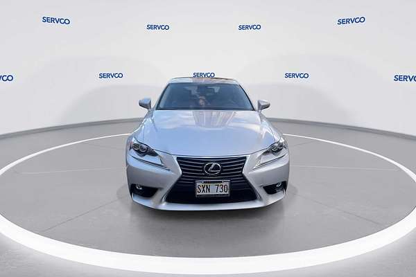 2016 Lexus IS