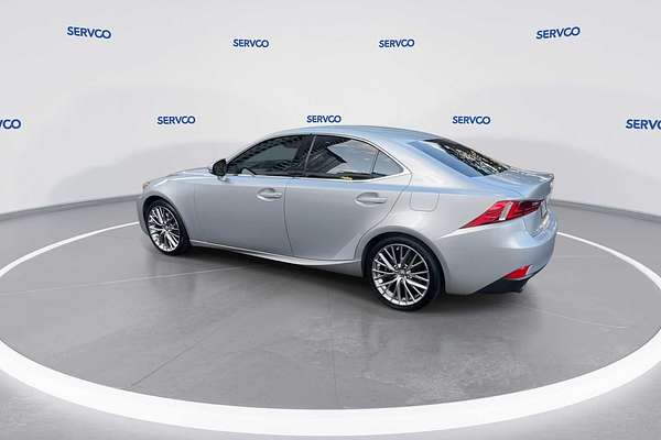 2016 Lexus IS