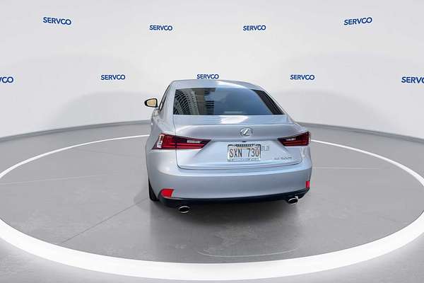 2016 Lexus IS