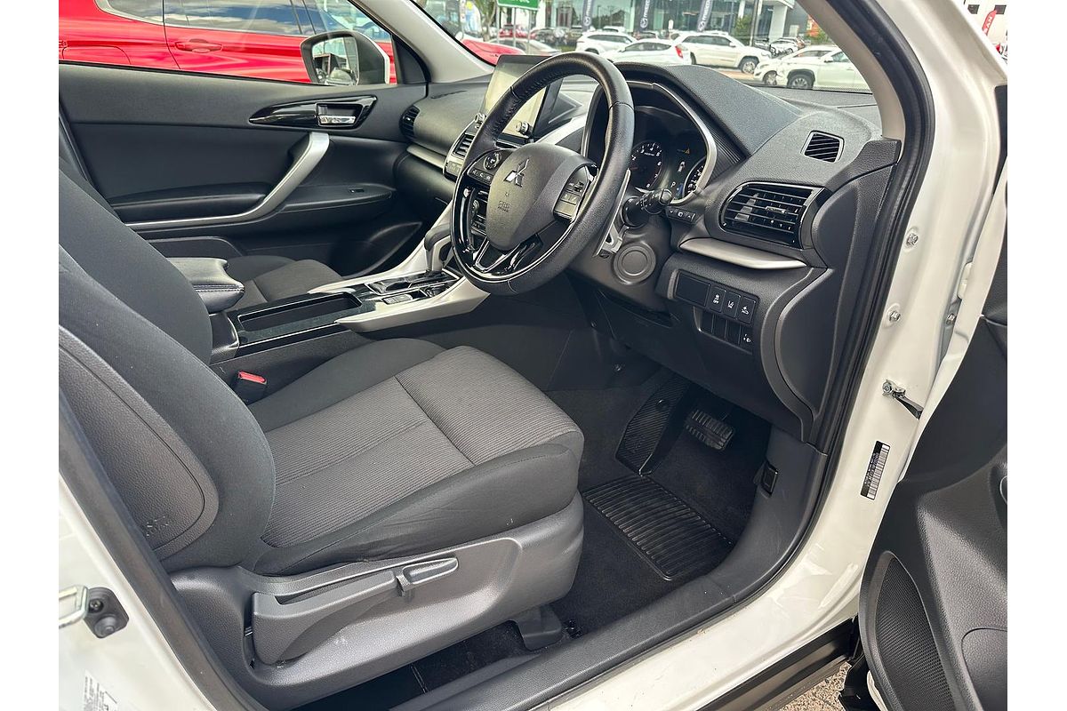 2023 Mitsubishi Eclipse Cross LS YB