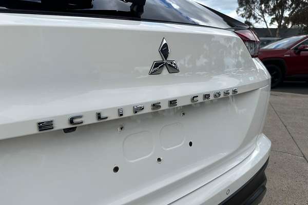 2023 Mitsubishi Eclipse Cross LS YB